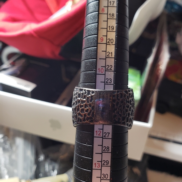 GREEN LANTERN MOVIE GREEN LANTERN POWER RING PROP REPLICA - Picture 7 of 9